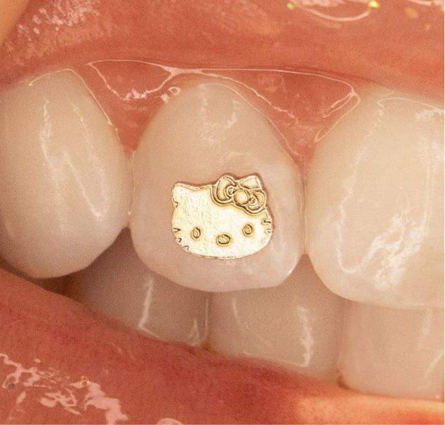 18k Gold - Hello Kitty