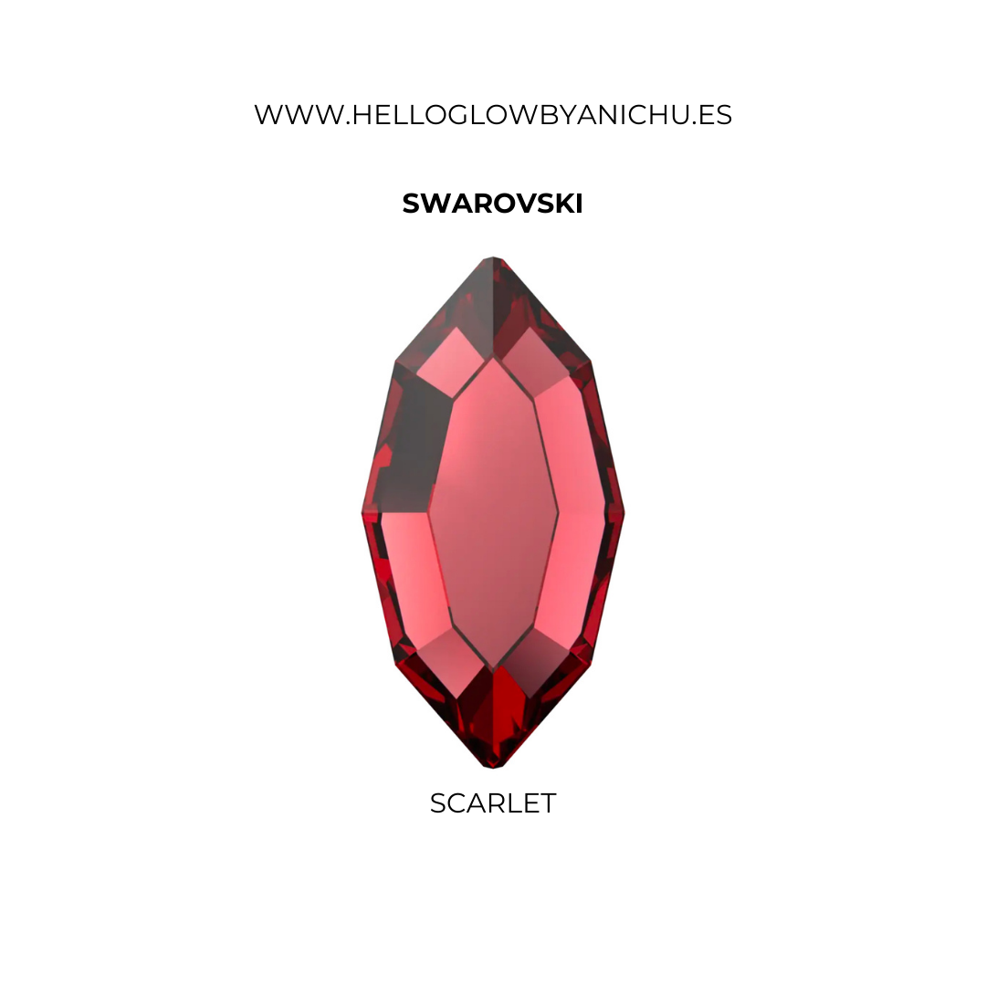 Swarovksi Navette - Scarlet